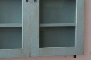 アンティーク家具　アンティークペイント　古い木のシンプルな壁掛け戸棚(2)