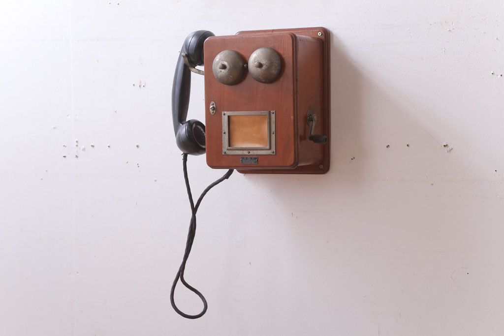 デルビル電話機 レトロ電話機 手回し電話機 昭和 木製電話機 昭和レトロ Yahoo!オークション - デルビル電話機 壁掛電話 手回し電話 昭和