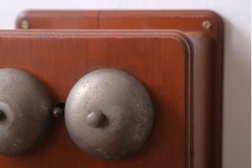 アンティーク雑貨　昭和レトロ　中与通信機製作所　デルビル磁石式　壁掛け電話機(鉄道用?)