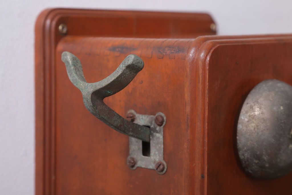 アンティーク雑貨　昭和レトロ　中与通信機製作所　デルビル磁石式　壁掛け電話機(鉄道用?)