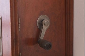 アンティーク雑貨　昭和レトロ　中与通信機製作所　デルビル磁石式　壁掛け電話機(鉄道用?)