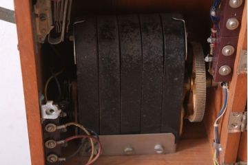 アンティーク雑貨　昭和レトロ　中与通信機製作所　デルビル磁石式　壁掛け電話機(鉄道用?)