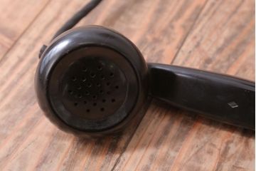 アンティーク雑貨　昭和レトロ　中与通信機製作所　デルビル磁石式　壁掛け電話機(鉄道用?)