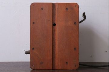 アンティーク雑貨　昭和レトロ　中与通信機製作所　デルビル磁石式　壁掛け電話機(鉄道用?)