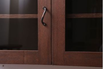 アンティーク家具　アンティーク　3つ扉の壁掛け横型キャビネット(収納棚)(1)