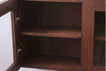 アンティーク家具　アンティーク　3つ扉の壁掛け横型キャビネット(収納棚)(1)