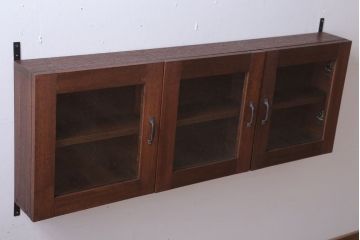 アンティーク家具　アンティーク　気泡ガラス入り!3つ扉の壁掛け横型キャビネット(収納棚)(1)