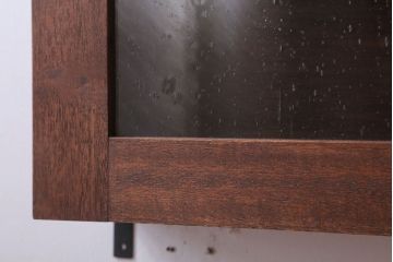 アンティーク家具　アンティーク　気泡ガラス入り!3つ扉の壁掛け横型キャビネット(収納棚)(1)