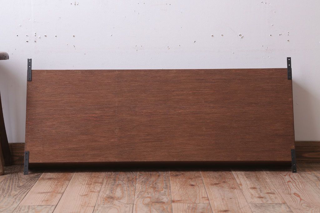 アンティーク家具　アンティーク　気泡ガラス入り!3つ扉の壁掛け横型キャビネット(収納棚)(1)