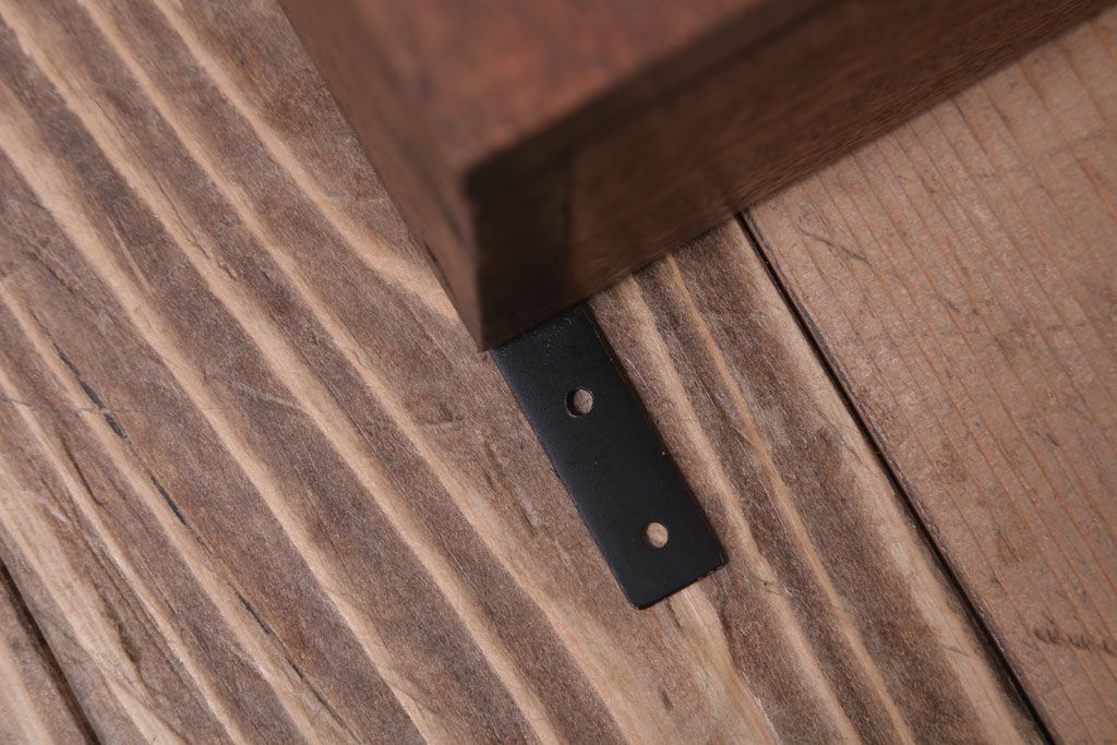 アンティーク家具　アンティーク　気泡ガラス入り!3つ扉の壁掛け横型キャビネット(収納棚)(1)