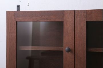 アンティーク家具　アンティーク　3つ扉の壁掛け横型キャビネット(収納棚)(2)