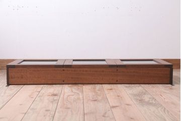 アンティーク家具　アンティーク　モールガラス入り!3つ扉の壁掛け横型キャビネット(収納棚)(2)