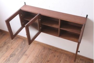 アンティーク家具　アンティーク　モールガラス入り!3つ扉の壁掛け横型キャビネット(収納棚)(3)