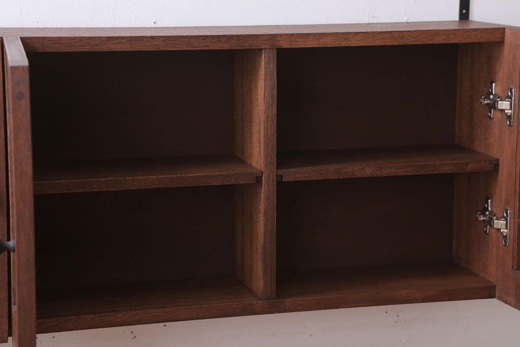 アンティーク家具　アンティーク　モールガラス入り!3つ扉の壁掛け横型キャビネット(収納棚)(3)