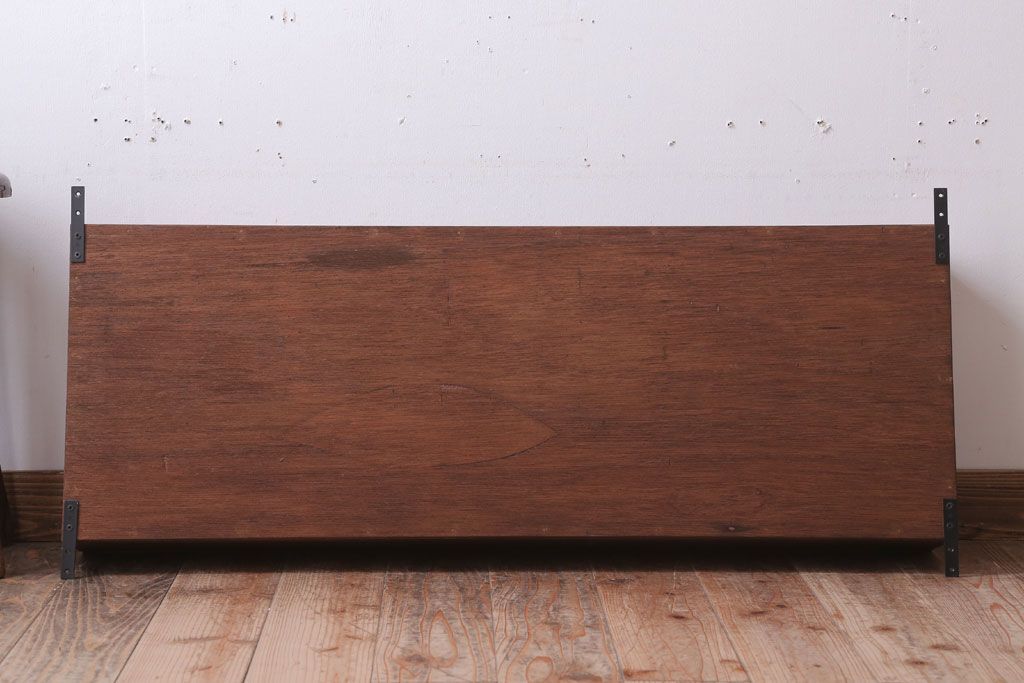 アンティーク家具　アンティーク　モールガラス入り!3つ扉の壁掛け横型キャビネット(収納棚)(3)