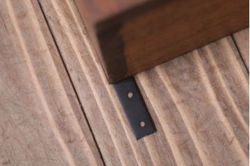 アンティーク家具　アンティーク　モールガラス入り!3つ扉の壁掛け横型キャビネット(収納棚)(3)