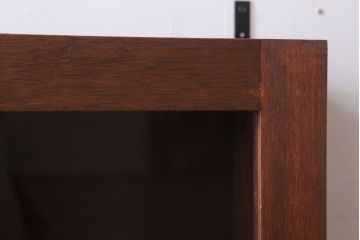 アンティーク家具　アンティーク　3つ扉の壁掛け横型キャビネット(収納棚)(3)