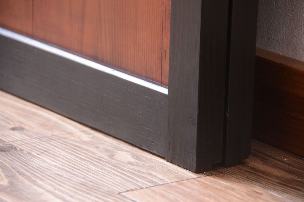 古民具・骨董　古い木のアンティーク帯戸2枚セット(引き戸)