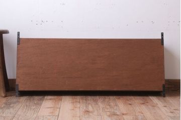 アンティーク家具　アンティーク　気泡ガラス入り!3つ扉の壁掛け横型キャビネット(収納棚)(3)