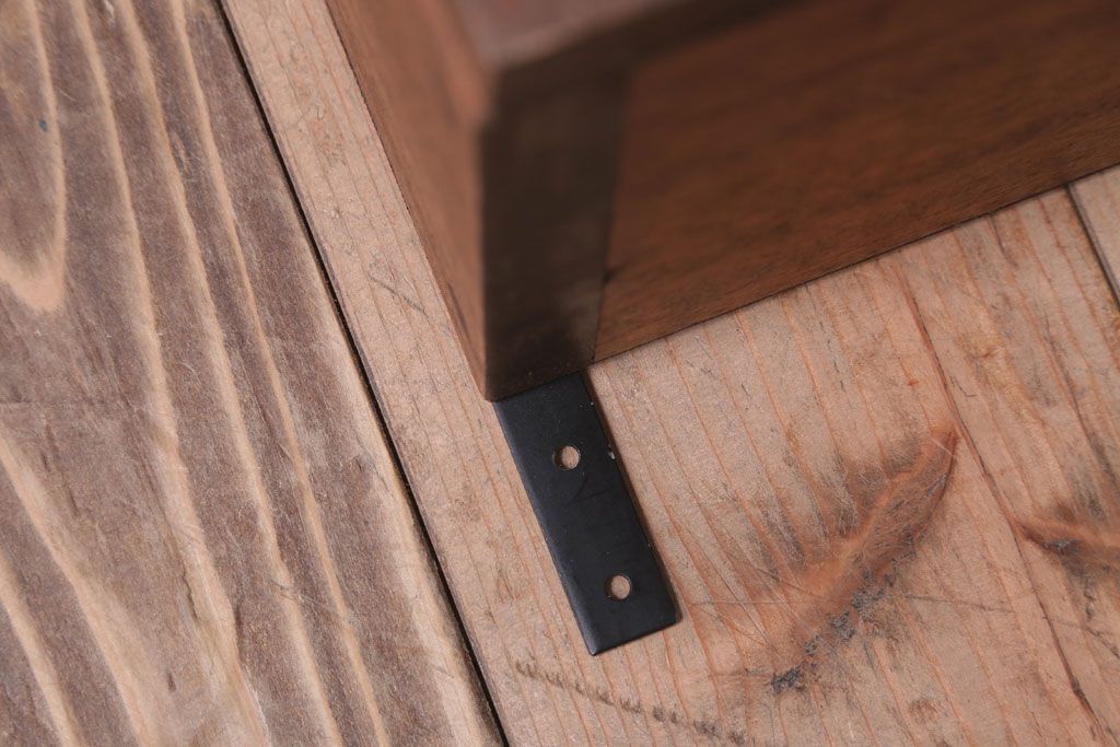 アンティーク家具　アンティーク　気泡ガラス入り!3つ扉の壁掛け横型キャビネット(収納棚)(3)