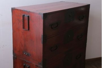 アンティーク家具　古民具・骨董　明治〜大正　扇金具が美しい二段重ね衣装箪笥