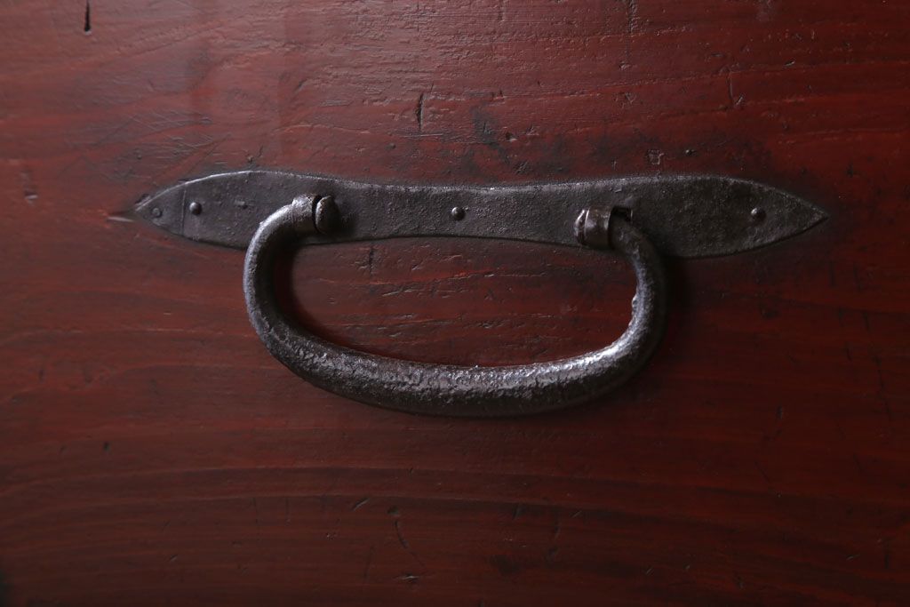 アンティーク家具　古民具・骨董　明治〜大正　扇金具が美しい二段重ね衣装箪笥