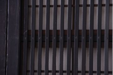 古民具・骨董　裏障子付き!モールガラス帯のアンティーク格子戸2枚セット