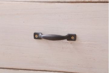 アンティーク家具　アンティークペイント　シンプルな7杯小引き出し