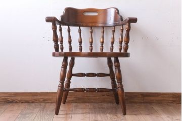 中古　飛騨産業　キツツキマーク　穂高　キャプテンチェア(アームチェア)