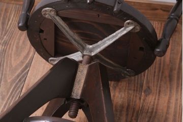 アンティーク家具　大正ロマン　小ぶりなアンティーク回転椅子(2)