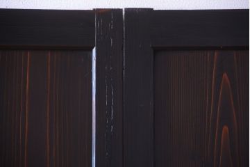 古民具・骨董　明治期　古い木味のアンティーク帯戸2枚セット