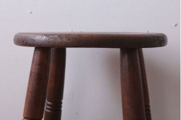アンティーク家具　アンティーク　古い木のおしゃれな丸スツール