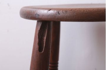 アンティーク家具　アンティーク　古い木のおしゃれな丸スツール