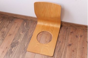 中古　天童木工　シンプルな座イス(1)