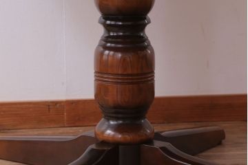 中古　飛騨産業　キツツキマーク　穂高　ラウンドテーブル(ダイニングテーブル)