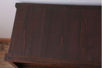 アンティーク家具　和製アンティーク　モールガラス入り!前面欅材の鉄脚サイドボード(収納棚)