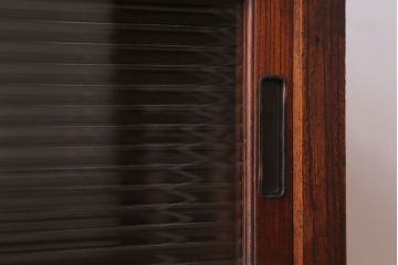 アンティーク家具　和製アンティーク　モールガラス入り!前面欅材の鉄脚サイドボード(収納棚)