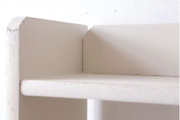 アンティーク家具　アンティークペイント　シンプルな本棚(飾り棚)(1)