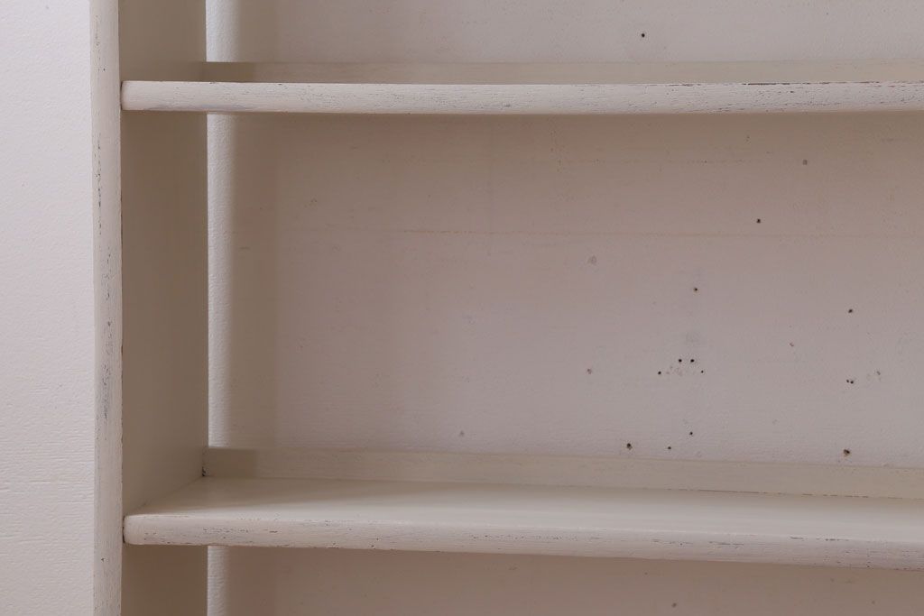 アンティーク家具　アンティークペイント　シンプルな本棚(飾り棚)(1)