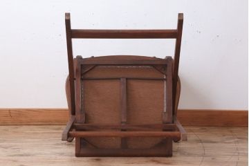 ヴィンテージ家具　昭和レトロ　ビンテージキツツキ　飛騨産業　本革座面の折りたたみアームチェア