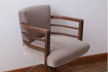 レトロ家具　和製アンティーク　ナラ材のレトロな回転椅子