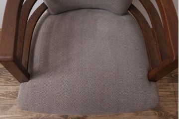 レトロ家具　和製アンティーク　ナラ材のレトロな回転椅子