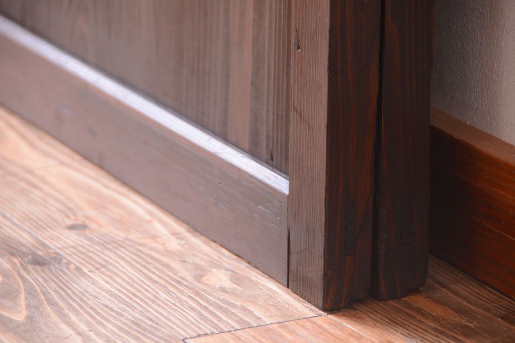 古民具・骨董　明治期　古い木味のアンティーク帯戸2枚セット(2)