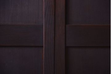 古民具・骨董　欅枠のアンティーク帯戸4枚セット