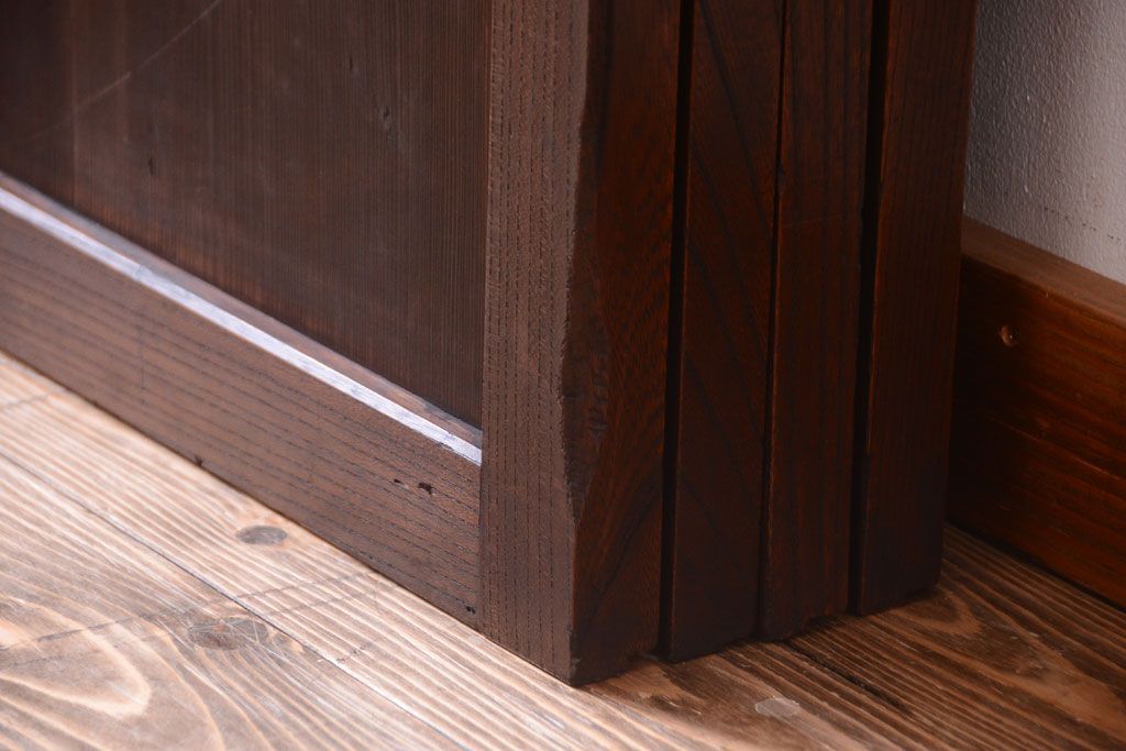 古民具・骨董　欅枠のアンティーク帯戸4枚セット