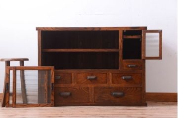 アンティーク家具　古民具・骨董　モールガラス入り!前面欅材の和製アンティーク収納棚(2)