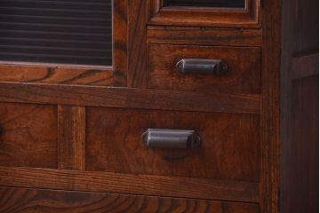 アンティーク家具　古民具・骨董　モールガラス入り!前面欅材の和製アンティーク収納棚(2)