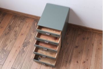 アンティーク家具　和製アンティーク　ネームプレート付き!くすみカラーペイントの小引き出し