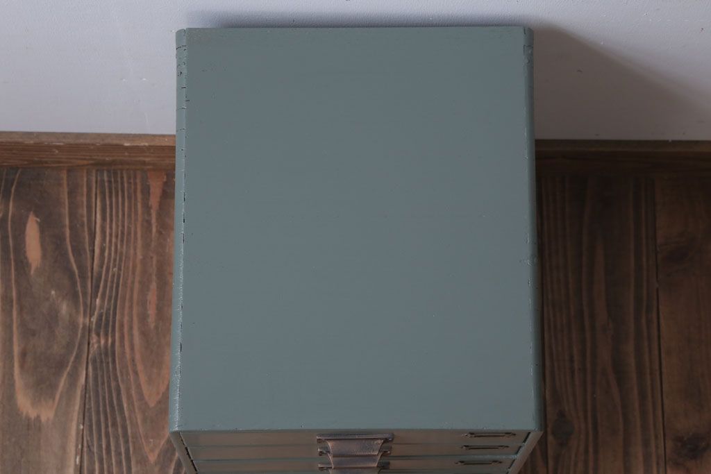 アンティーク家具　和製アンティーク　ネームプレート付き!くすみカラーペイントの小引き出し