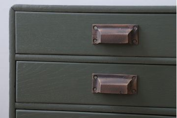 アンティーク家具　和製アンティーク　ネームプレート付き!くすみカラーペイントの小引き出し